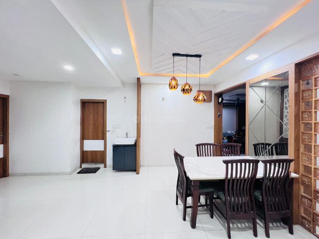5 BHK Apartment in GIDC Naroda for resale Ahmedabad. The reference number is 20592254