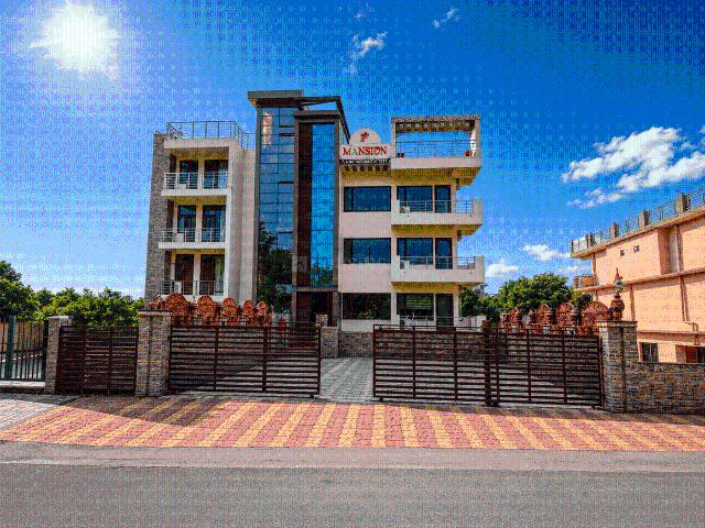 5 BHK Apartment in Guniyal Gaon for resale Dehradun. The reference number is 20316856