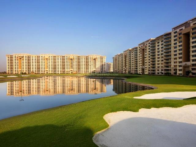 5 BHK Apartment in DLF Phase 3 for resale Gurgaon. The reference number is 20790799