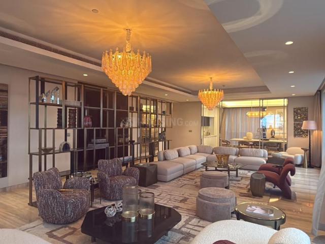 5 BHK Apartment in Kalyani Nagar for resale Pune. The reference number is 17788992