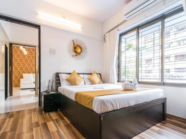 5 BHK Apartment in Khar West for rent Mumbai. The reference number is 19944134