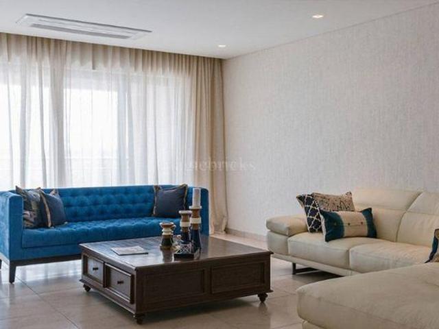 5 BHK Apartment in Kharadi for resale Pune. The reference number is 11052392