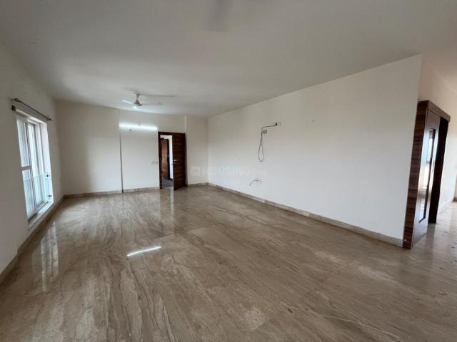 5 BHK Apartment in Hoshangabad Road for rent Bhopal. The reference number is 17420321