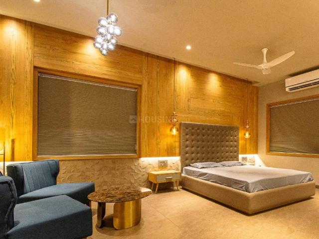 5 BHK Apartment in Sola for rent Ahmedabad. The reference number is 13826283
