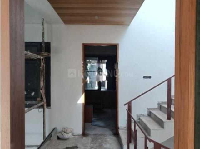 5 BHK Apartment in Sarjapur for resale Bengaluru. The reference number is 20291067