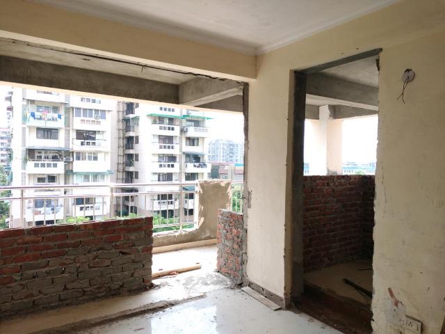5 BHK Apartment in Sector 18 Dwarka for resale New Delhi. The reference number is 20976426