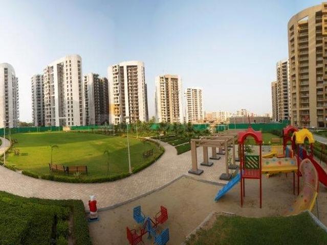 5 BHK Apartment in Sector 20 for rent Panchkula. The reference number is 15862072