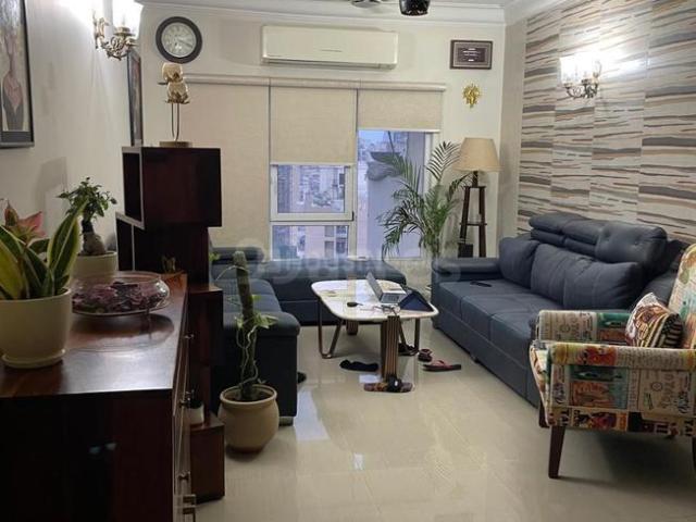 5 BHK Apartment in Sector 43 for resale Noida. The reference number is 16260809