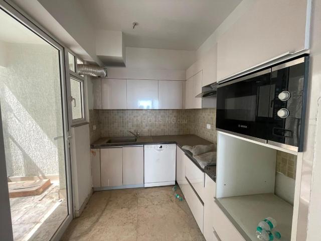 5 BHK Apartment in Sector 43 for resale Noida. The reference number is 20755705