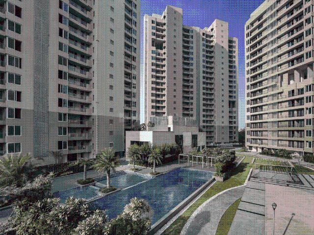 5 BHK Apartment in Sector 50 for resale Noida. The reference number is 20394291