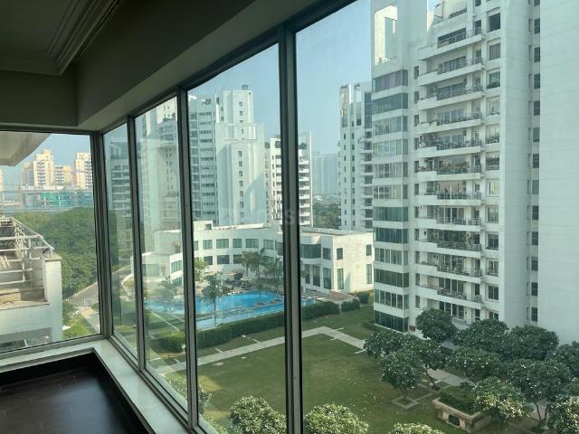 5 BHK Apartment in Sector 53 for rent Gurgaon. The reference number is 19920988