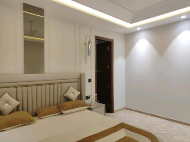 5 BHK Apartment in Sector 53 for rent Gurgaon. The reference number is 20347065