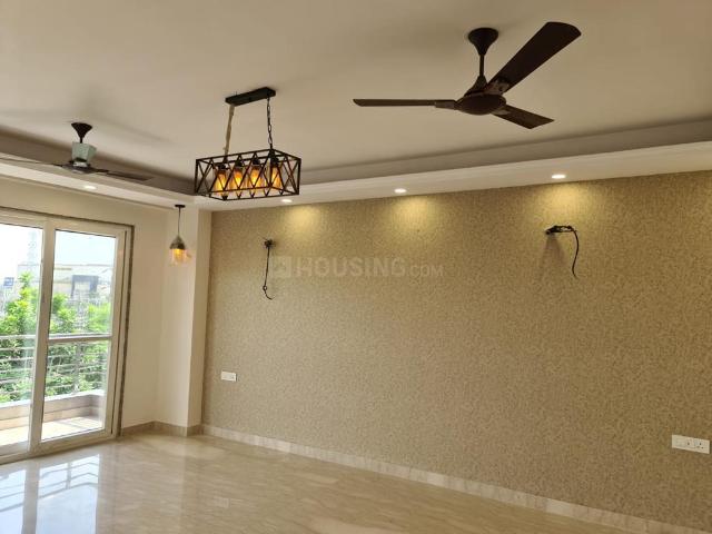 5 BHK Apartment in Sector 62 for rent Gurgaon. The reference number is 20421233