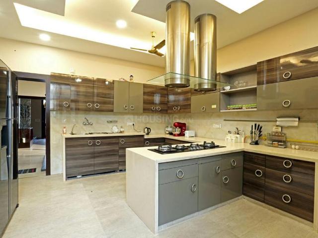 5 BHK Apartment in Sector 93B for rent Noida. The reference number is 20210263