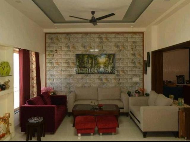 5 BHK Apartment in Shantigram for rent Ahmedabad. The reference number is 18951034