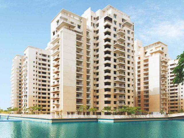 5 BHK Apartment in Shantigram for resale Ahmedabad. The reference number is 20426098