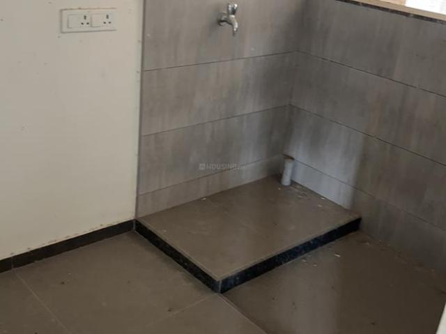 5 BHK Apartment in Shela for resale Ahmedabad. The reference number is 18774398