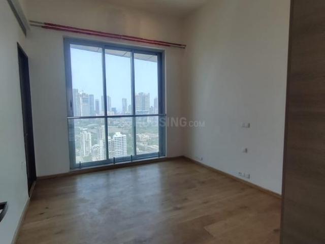5 BHK Apartment in Parel for resale Mumbai. The reference number is 15305212