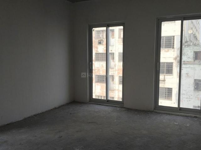 5 BHK Apartment in Park Street Area for resale Kolkata. The reference number is 20295306