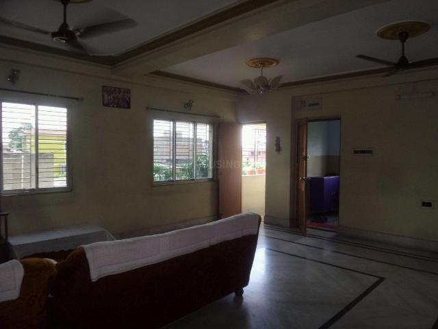 5+ BHK Apartment in Tagore Park for resale Kolkata. The reference number is 1633067