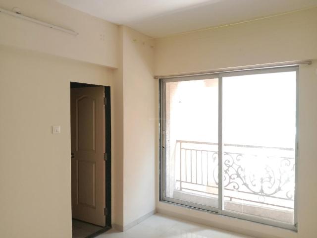 5 BHK Apartment in Thane West for rent Thane. The reference number is 19529359