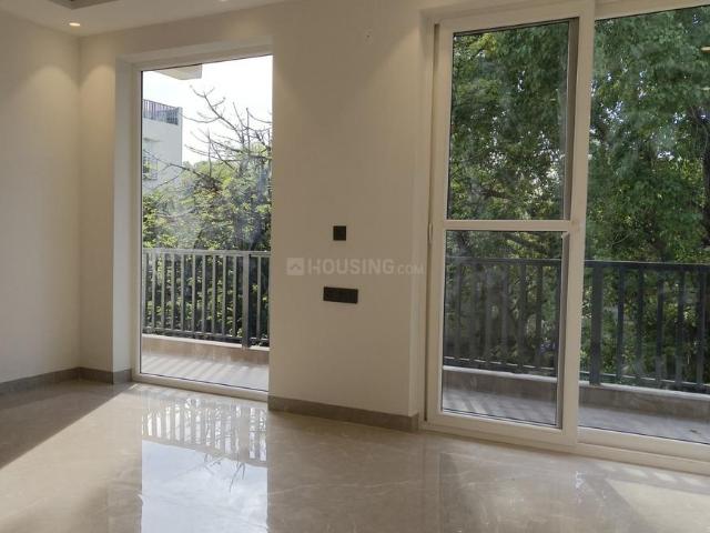 5 BHK Apartment in Vasant Kunj for resale New Delhi. The reference number is 19880541