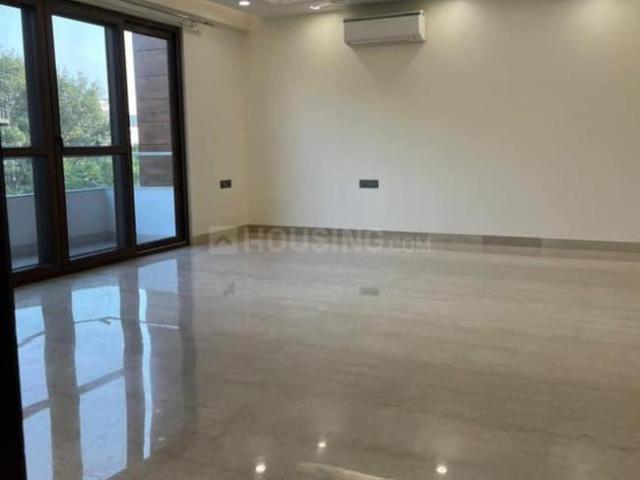 5 BHK Apartment in Vasant Vihar for rent New Delhi. The reference number is 19797473