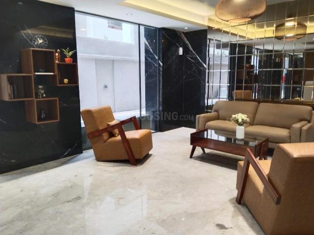 5 BHK Apartment in Vile Parle West for resale Mumbai. The reference number is 18106054