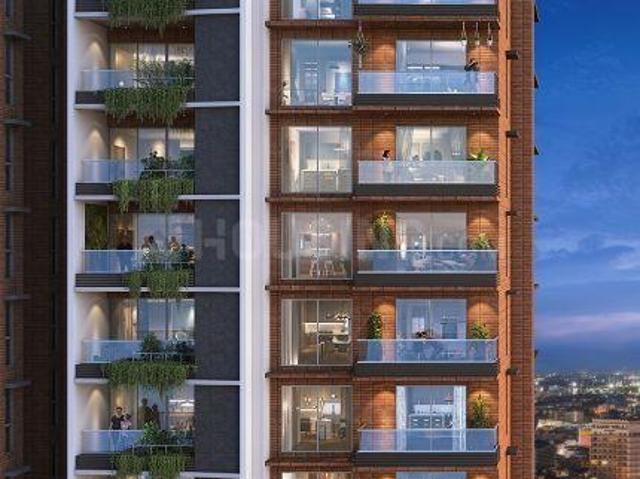 5 BHK Apartment in Viman Nagar for resale Pune. The reference number is 17164403
