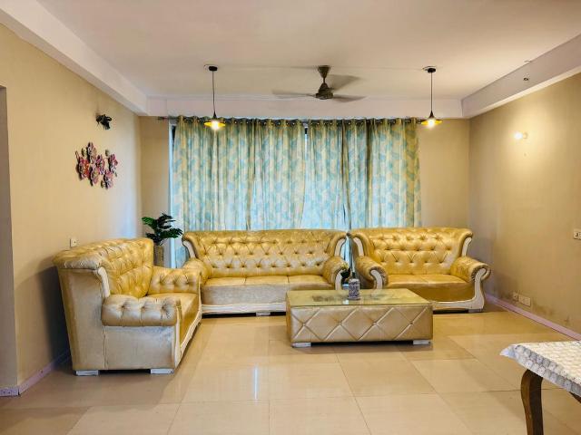 5 BHK Duplex in Gamma II for rent Greater Noida. The reference number is 20029565