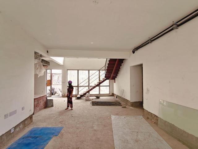 5 BHK Duplex in New Alipore for resale Kolkata. The reference number is 20940324