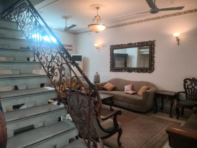 5 BHK Duplex in Sector 15 Part 2 for rent Gurgaon. The reference number is 20336332