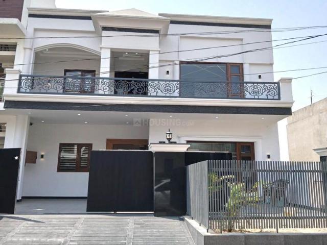 5 BHK Duplex in Sector 123 for resale Mohali. The reference number is 17562854