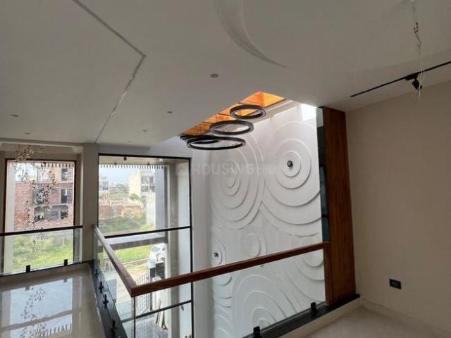 5 BHK Duplex in Sector 123 for resale Mohali. The reference number is 20309474