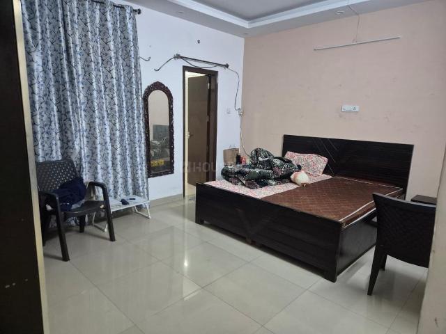 5 BHK Duplex in Sector 41 for rent Noida. The reference number is 20897318