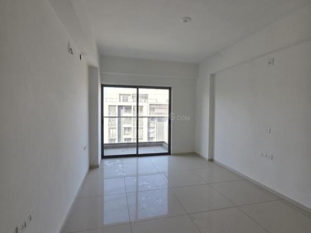 5 BHK Duplex in Shela for rent Ahmedabad. The reference number is 17416279