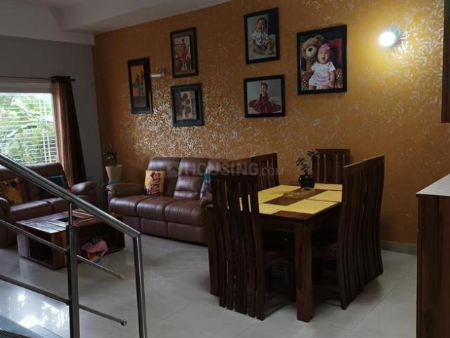 5 BHK Duplex in Phi III for rent Greater Noida. The reference number is 20481874