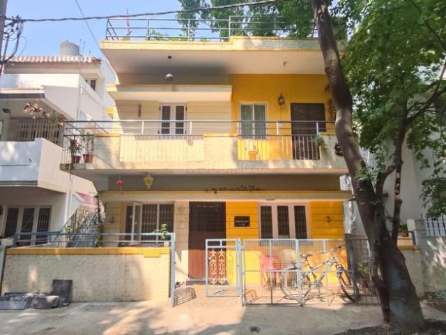 5 BHK Duplex in RT Nagar for resale Bengaluru. The reference number is 20124621