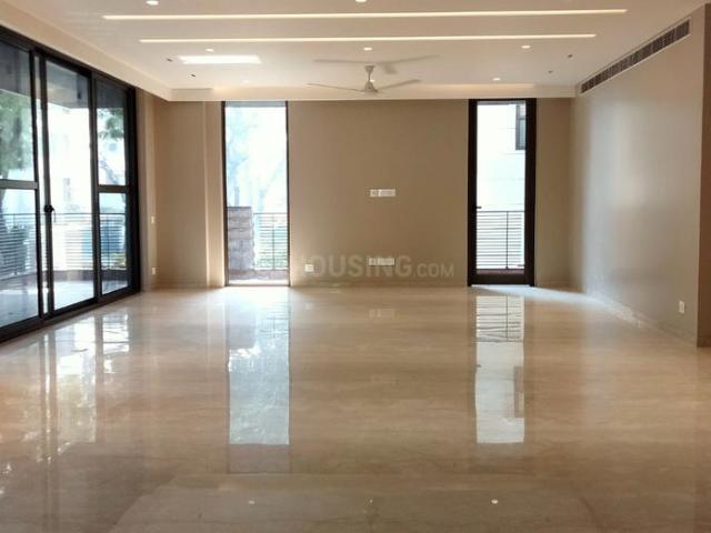 5 BHK Duplex in West End for resale New Delhi. The reference number is 20234800