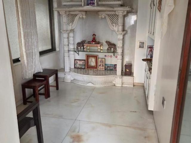 5 BHK Duplex in Tardeo for resale Mumbai. The reference number is 19682898