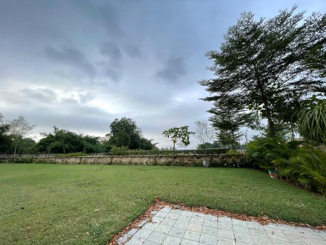 5 BHK Farm House in Hirapur for resale Ahmedabad. The reference number is 20779096