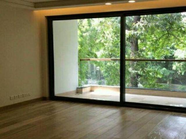 5 BHK Independent Builder Floor in Anand Lok for resale South Delhi. The reference number is 2575415