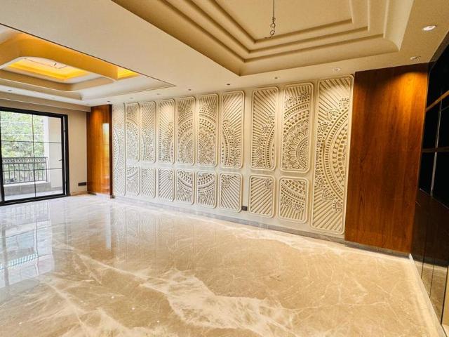 5 BHK Independent Builder Floor in DLF Phase 3 for resale Gurgaon. The reference number is 20012129