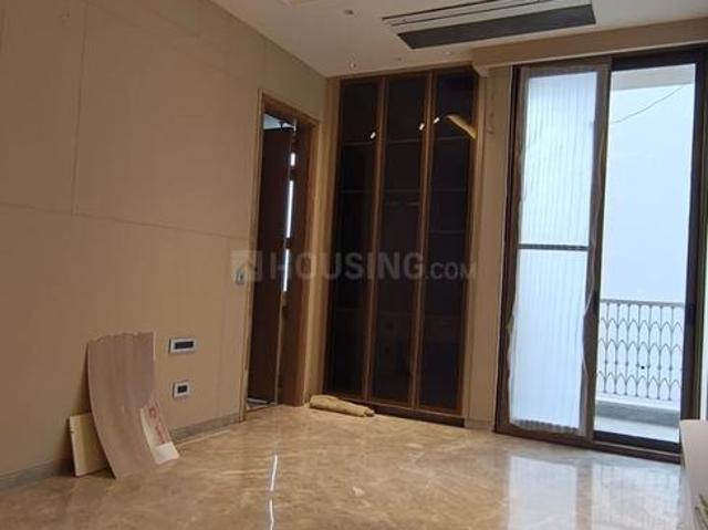 5 BHK Independent Builder Floor in Greater Kailash I for rent New Delhi. The reference number is 20966603