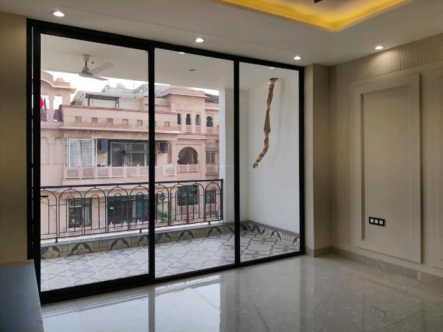 5 BHK Independent Builder Floor in Indirapuram for resale Ghaziabad. The reference number is 18831125