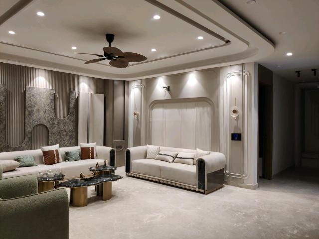 5 BHK Independent Builder Floor in Indirapuram for resale Ghaziabad. The reference number is 20542505