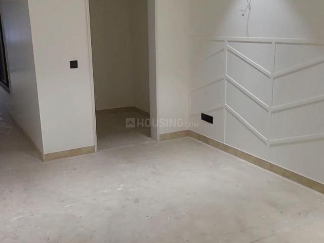 5 BHK Independent Builder Floor in Punjabi Bagh for resale West Delhi. The reference number is 17023709