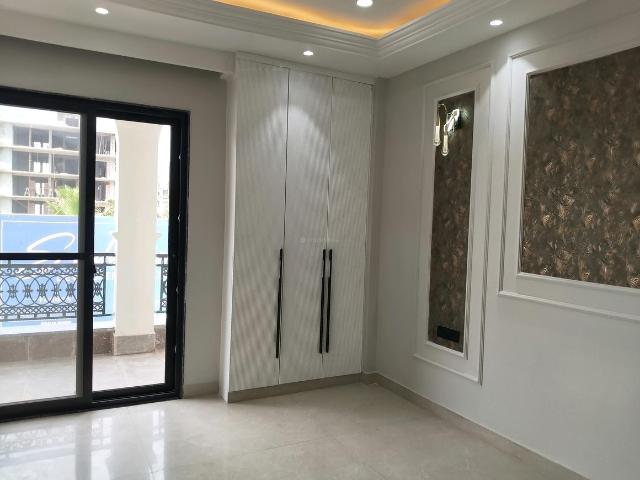5 BHK Independent Builder Floor in Palam Vihar for resale Gurgaon. The reference number is 20352030
