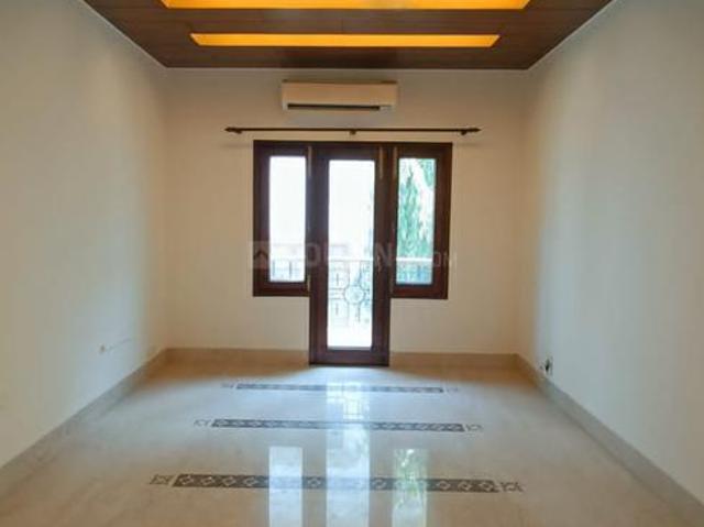 5 BHK Independent Builder Floor in Panchsheel Park for rent New Delhi. The reference number is 19773559