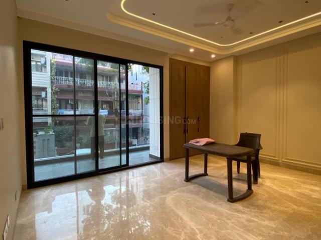 5 BHK Independent Builder Floor in Panchsheel Park for rent New Delhi. The reference number is 20890549